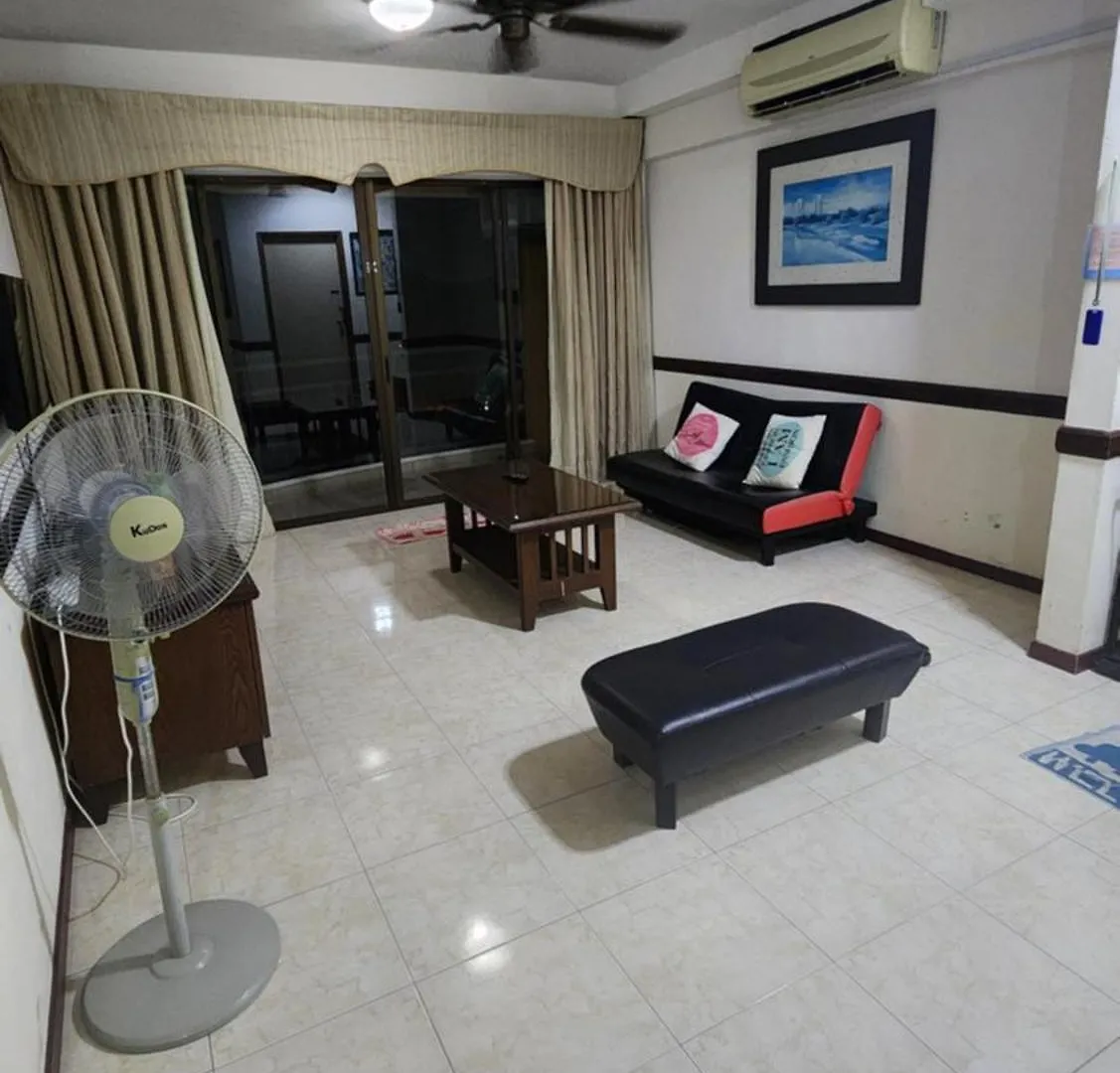 Condo D'Savoy @ Alor Gajah, Melaka 0*, ملقا